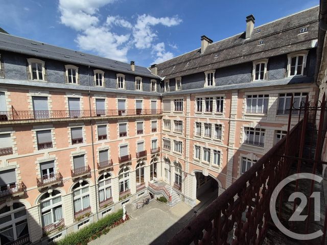 Appartement à vendre - 2 pièces - 50.4 m2 - CAUTERETS - 65 - MIDI-PYRENEES - Century 21 L'Immobilière Des Gaves